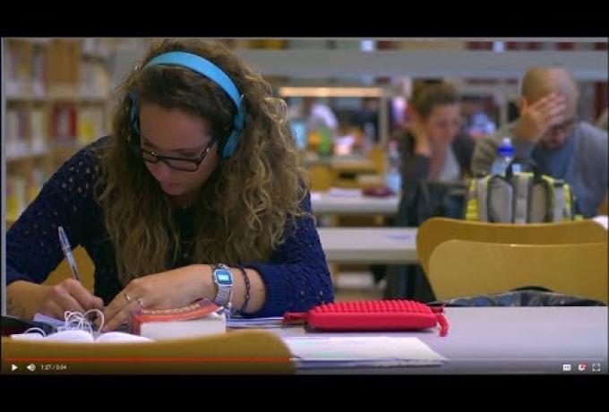 Università di Siena. Meet your life, build your future